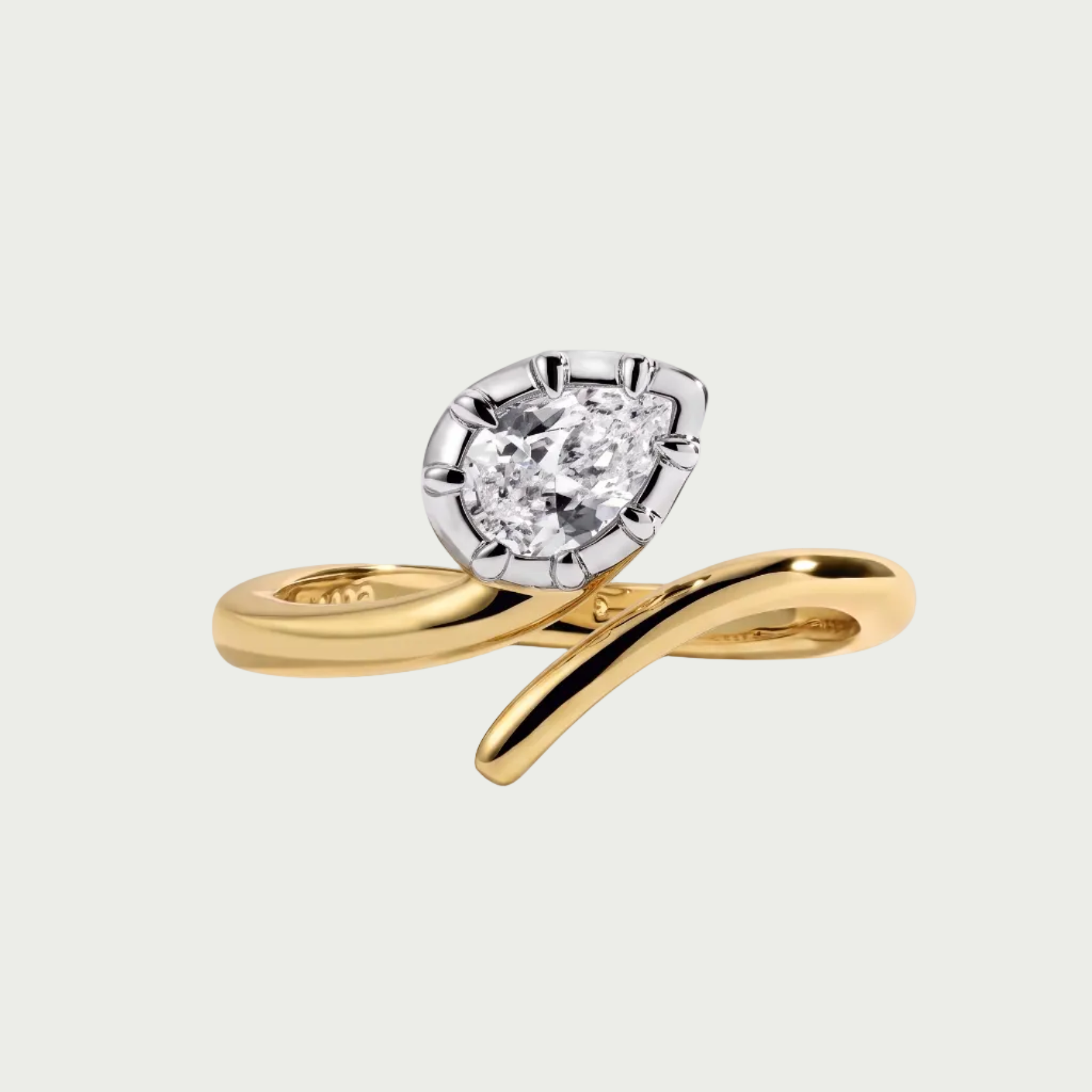 The Claire Ring