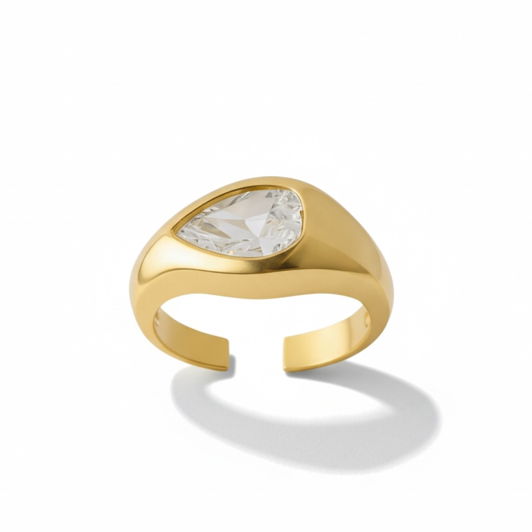 Aurora Pear Ring