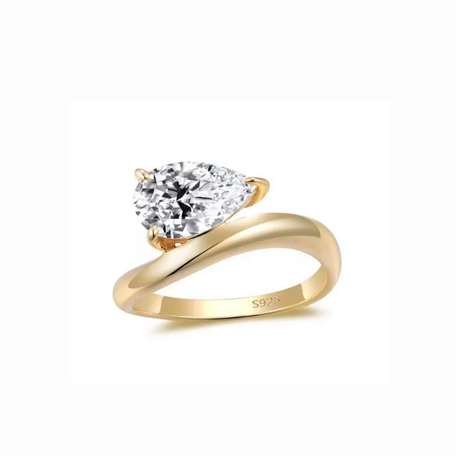 Pear Diamond Ring